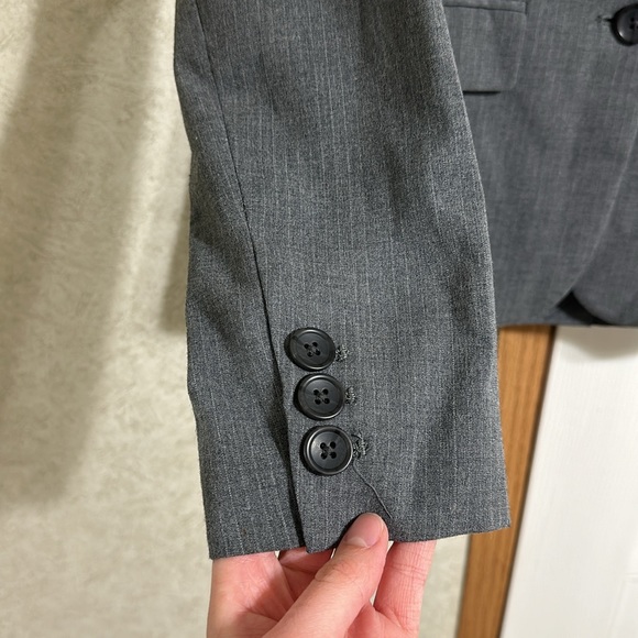 SOLD - Picture 4 of 5